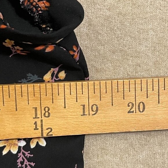 Alice Blue Blouse Women's Medium Black Leaf Print Short Sleeves - Picture 6 of 11